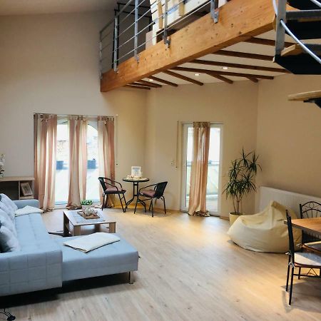 Ferienwohnung Am Nuerburgring/Wintersport Arft Acht Bagian luar foto
